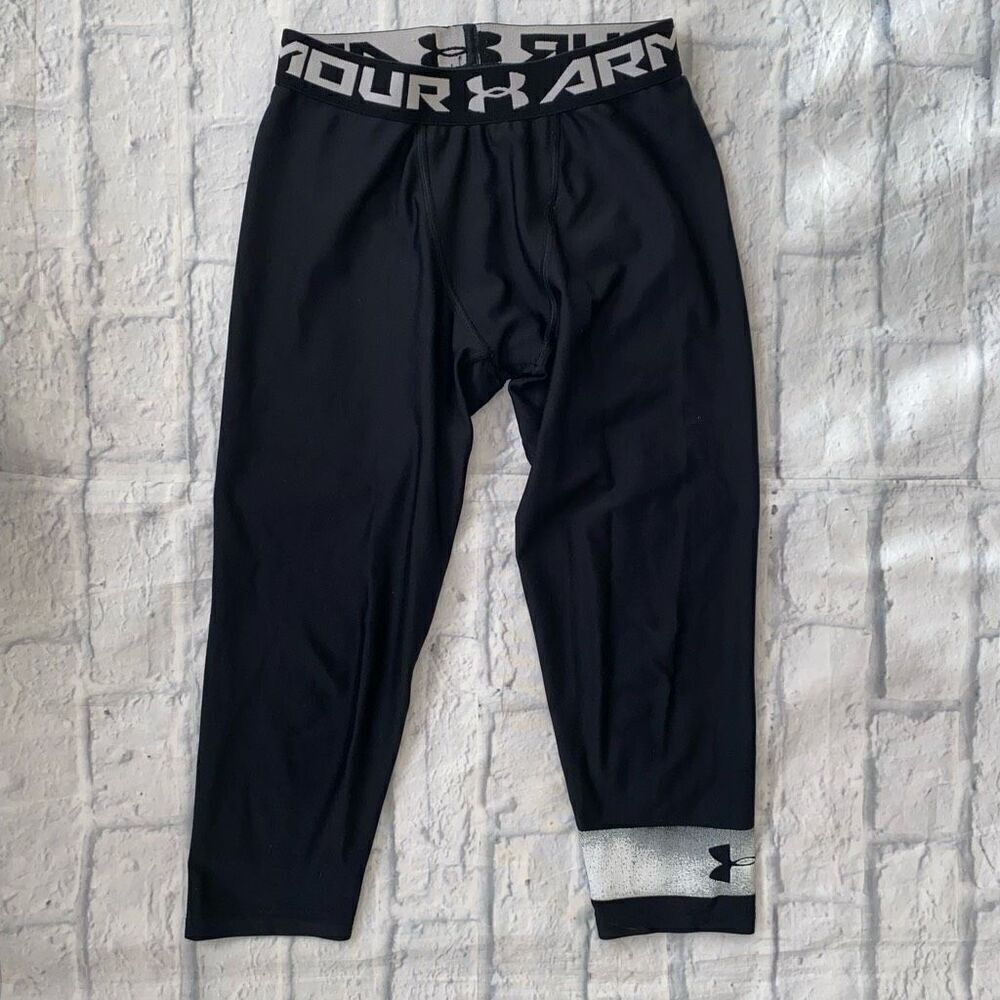 Under Armour youth boys L fitted heatgear Capri leggings
